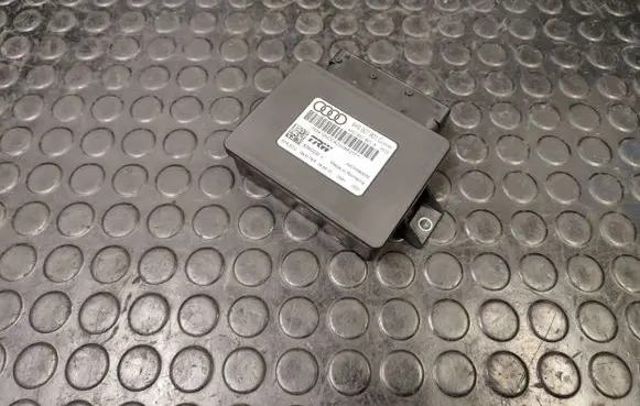 Audi A8 S8 D4 4H Hand brake control module 4H0907801C
