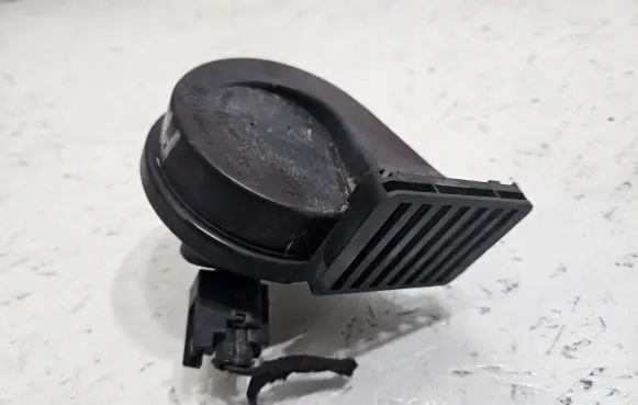 Opel Astra K Horn signal 13479898