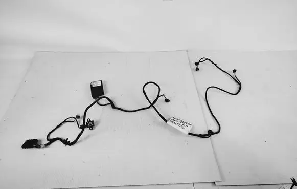 Mercedes-Benz E W212 Parking sensor (PDC) wiring loom A2124404751