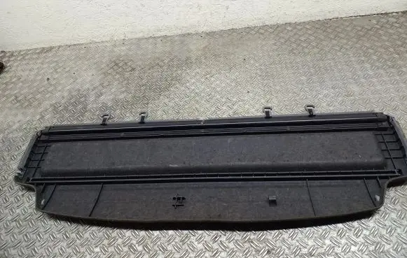 Toyota RAV 4 (XA20) Parcel shelf