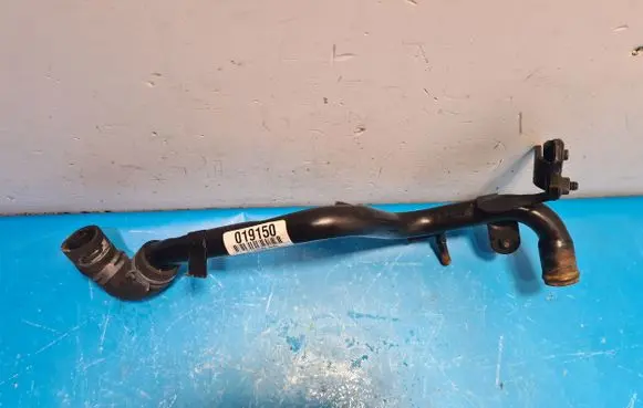 Audi A4 S4 B5 8D Engine coolant pipe/hose 038121071F