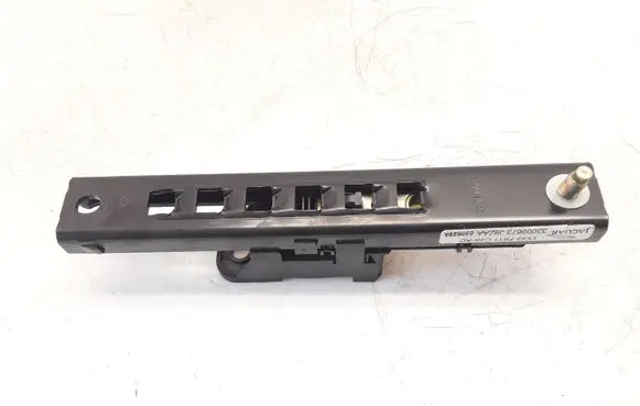 Jaguar X-Type Seat belt adjustment rail 1X43F611C46AC 1X43F611C46 33009673