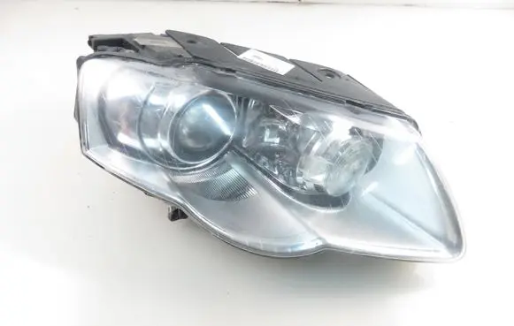 Volkswagen PASSAT B6 Headlight/headlamp 3C0941752D