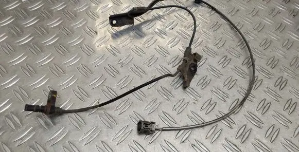 Toyota RAV 4 (XA30) ABS brake wheel speed sensor