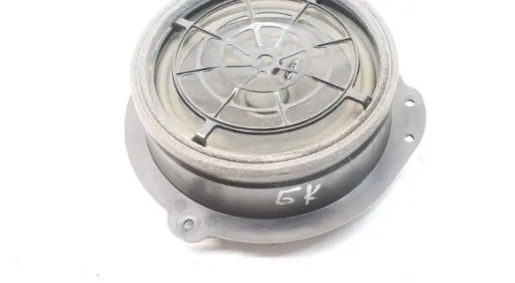 Audi A4 S4 B9 8W Rear door speaker