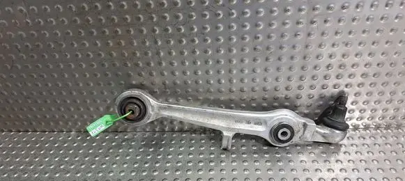 Volkswagen PASSAT B5 Front lower control arm/wishbone 4D0407155L