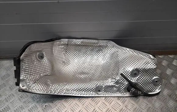 Audi A7 S7 4G Heat shield in engine bay 4G0804165B