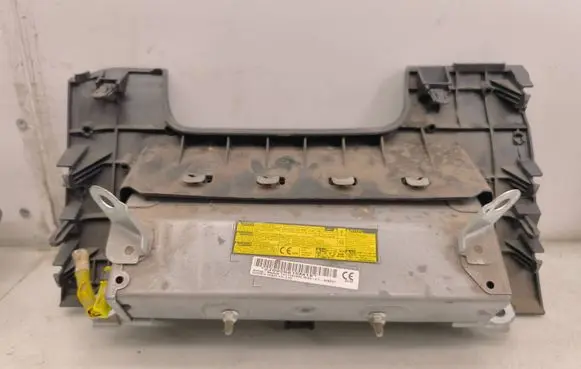 Toyota Auris E180 Knee airbag TG11D01002