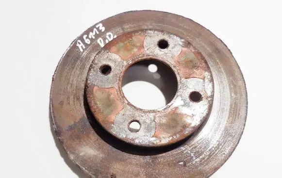 Mitsubishi Colt Front brake disc ventiliuojamas