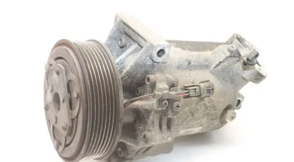 Nissan Pulsar Air conditioning (A/C) compressor (pump) 926003ZL1A