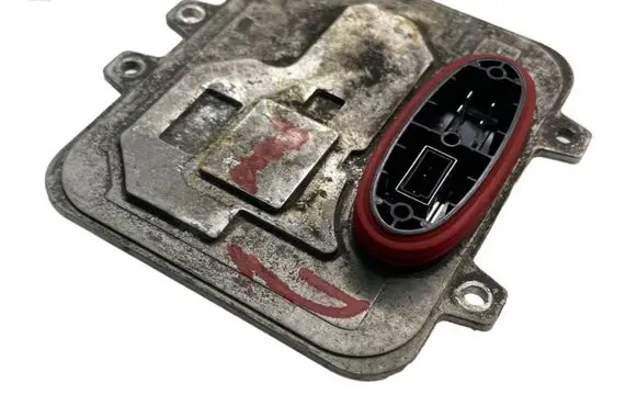 Headlight ballast module Xenon