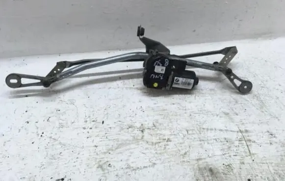 BMW 5 G30 G31 Front wiper linkage and motor W000061428