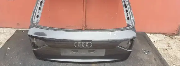 Audi A4 S4 B8 8K Tailgate/trunk/boot lid