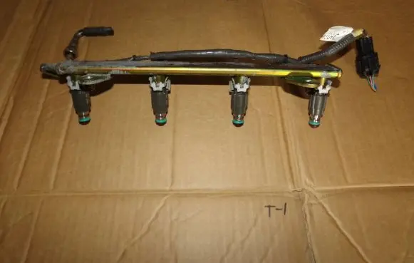Nissan Primera Fuel main line pipe