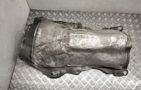 Volvo V70 Exhaust heat shield 31425525