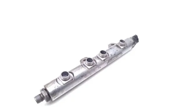 Fuel main line pipe