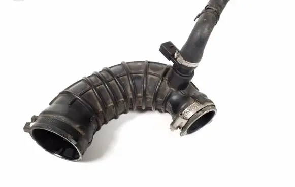 Audi A8 S8 D4 4H Air intake hose/pipe 4H0129571