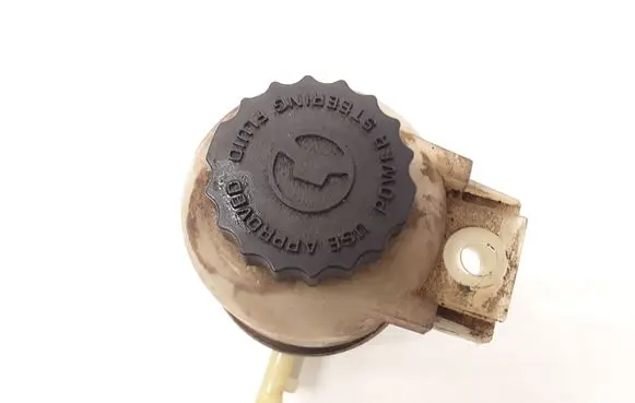 Chrysler Sebring (JS) Power steering fluid tank/reservoir 05105338AB 05105338 000423108