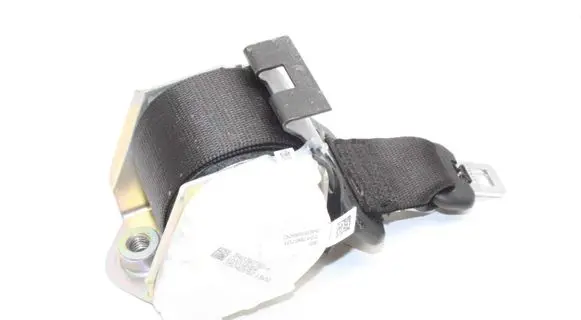 BMW 6 F06 Gran coupe Middle seatbelt (rear) 34036732A