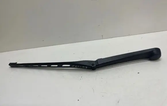 BMW 5 E60 E61 Front wiper blade arm