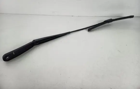 BMW X1 F48 F49 Windshield/front glass wiper blade 7360515