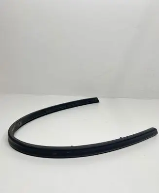 Volkswagen PASSAT B8 Engine compartment rubber 3G0823707