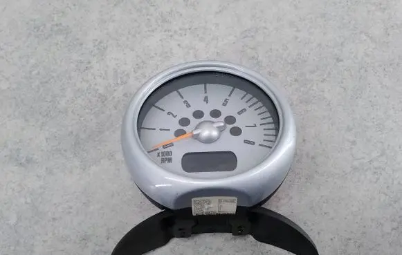 Mini One - Cooper R50 - 53 Speedometer (instrument cluster) 4110239