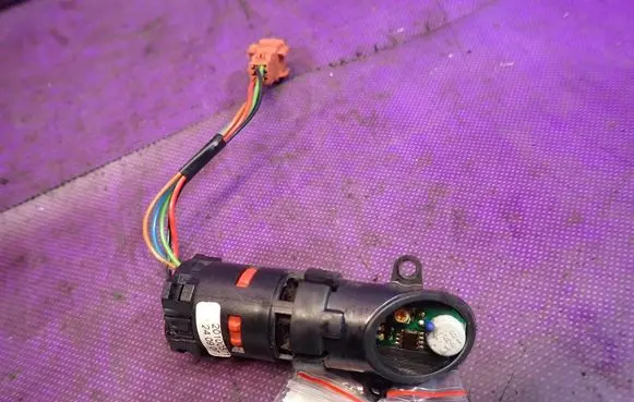 Renault Laguna III Interior temperature sensor 20100571