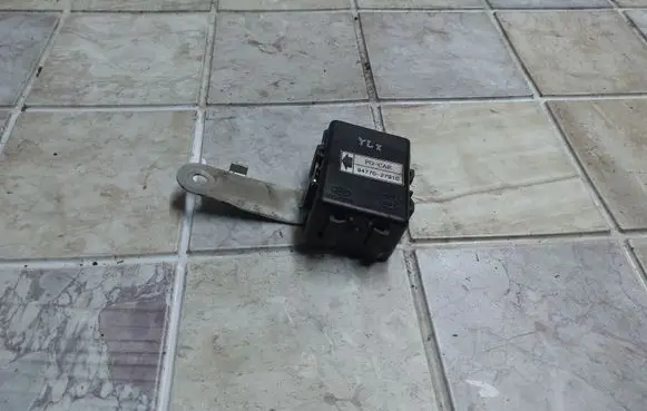 Hyundai Trajet Other relay 9477027910