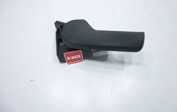 Volkswagen PASSAT B7 Engine bonnet (hood) release handle 1K1823633