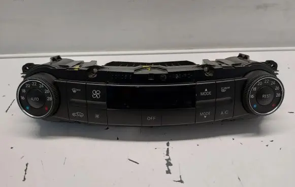 Mercedes-Benz CLS C219 Climate control unit 2198303985