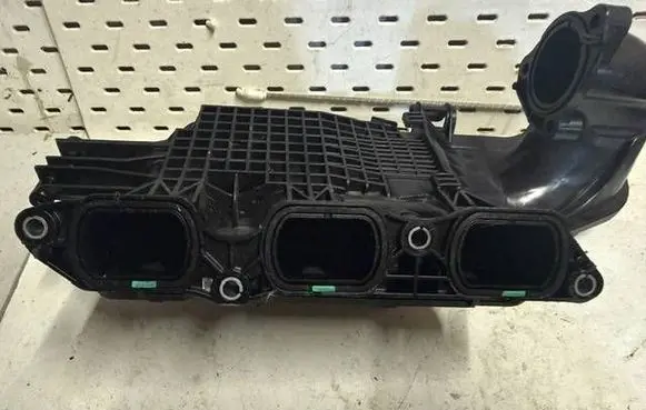 Audi A3 8Y Intake manifold 05C129709F