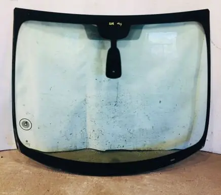 Peugeot 3008 I Front windscreen/windshield window 
