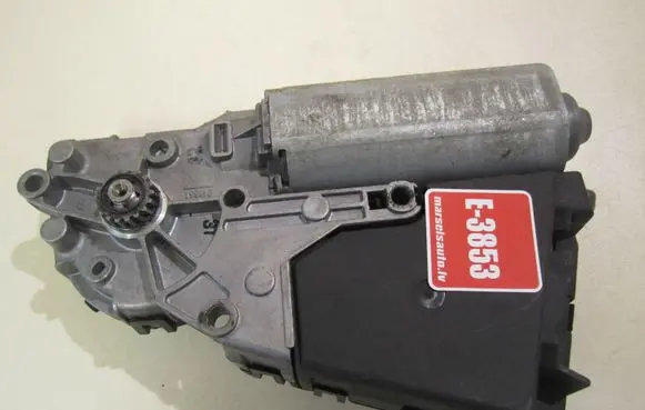 Volkswagen PASSAT B5 Sunroof motor/actuator 1J6959591