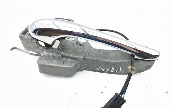 Maserati Quattroporte Front door exterior handle 052Z22