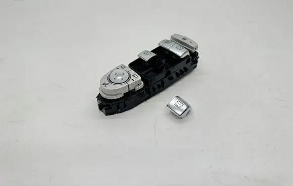 Mercedes-Benz C W205 Electric window control switch A2059056811
