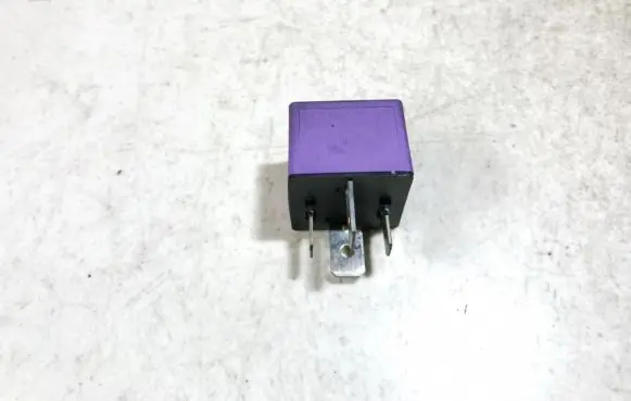 Renault Laguna I Other relay 03525