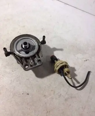 Nissan Patrol 260 Fuel filter bracket/mount holder 