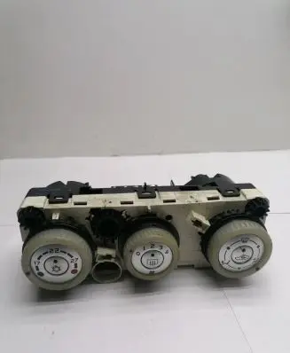 Mitsubishi Colt CZ3 Climate control unit P7820A157V 6667301