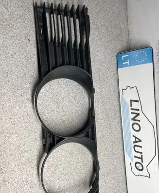 BMW 7 E32 Front grill 1938425