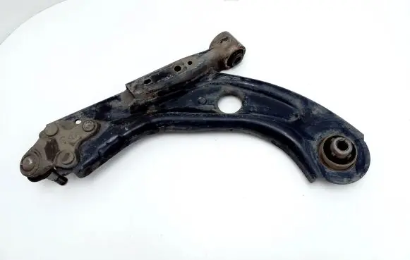 Peugeot 308 Front lower control arm/wishbone 7AAA210252754D