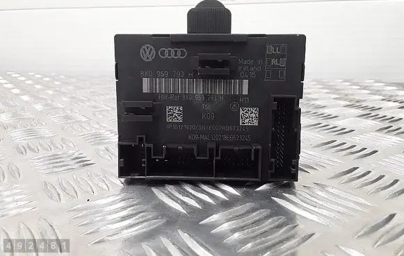 Audi Q3 F3 Door control unit/module 8X0959793H