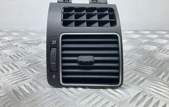 Volkswagen Touran II Dashboard side air vent grill/cover trim 1T0819704E