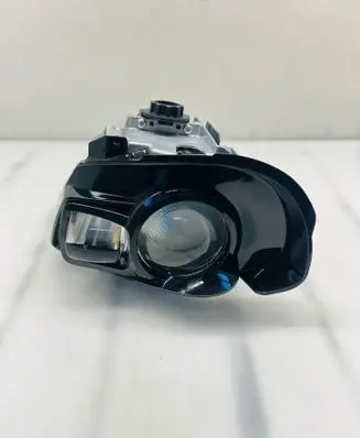 Toyota Auris E210 Headlight part 1802030229TC2S3L