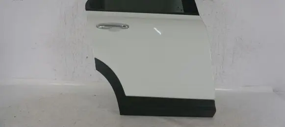 Fiat 500X Rear door