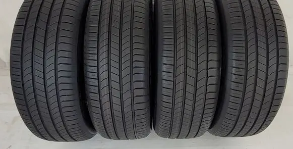Audi Q3 8U R17 summer tire 8807622219955 21560R1796H 21560R17