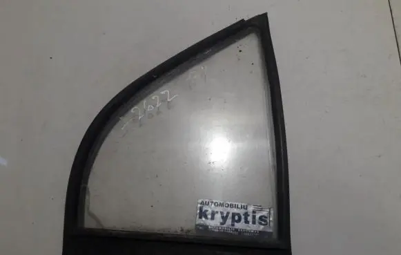 Mitsubishi Carisma Rear vent window glass MR100780