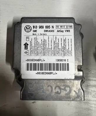 Volkswagen Golf V Other control units/modules 1K0909605N 5WK43413 03H015S2100