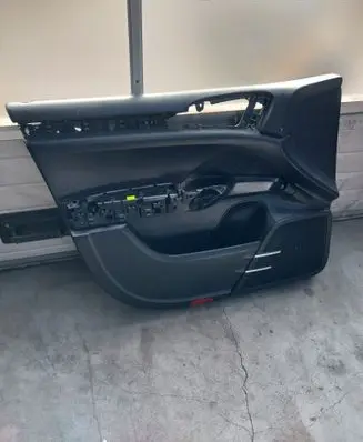 Porsche Cayenne (92A) Front door card panel trim 7P57P5867011