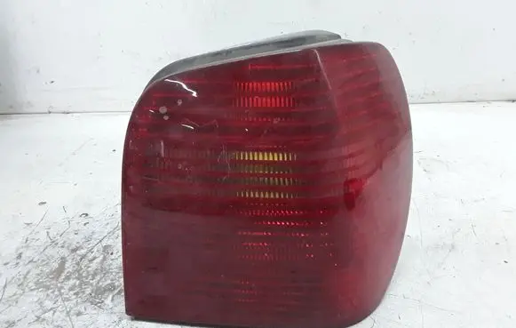 Volkswagen Polo III 6N 6N2 6NF Rear/tail lights